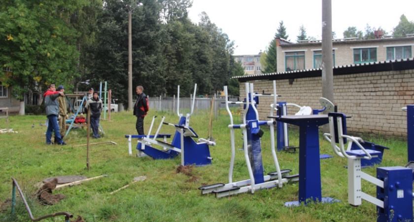 Овнам пора заняться спортом, а Тельцам - инвестировать: гороскоп для всех Знаков на 12 мая