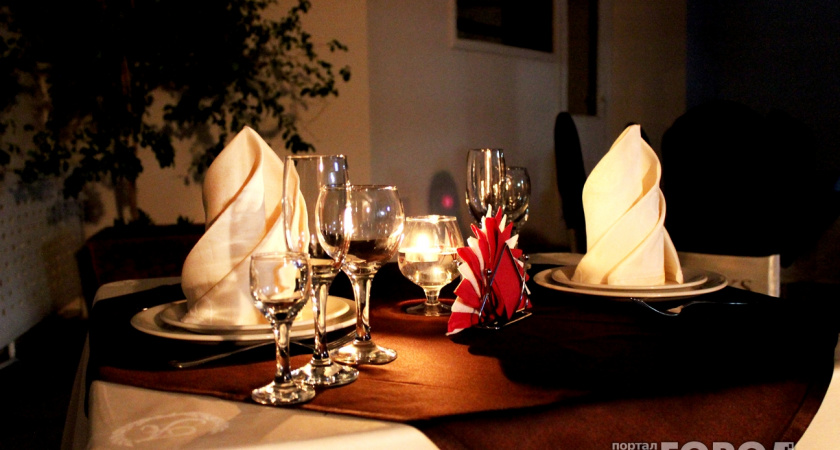 Теперь мы будем платить за солдат на передовой? Законопроект о "ресторанном сборе"