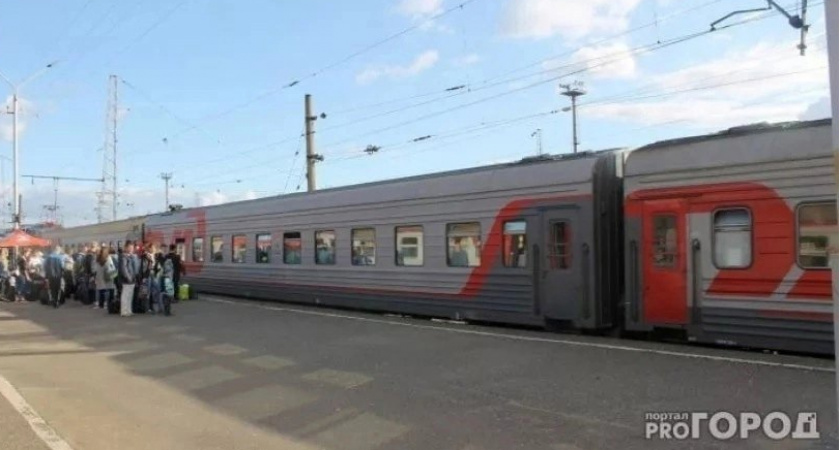 В Сосногорске два вагона внезапно сошли с путей 
