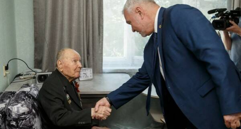 Ветеран Великой Отечественной войны Иван Ладанов отмечает в Коми свой 100-летний юбилей.
