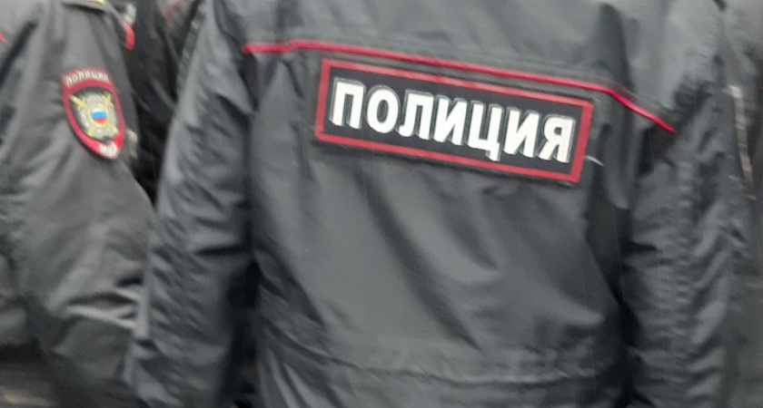 Порванный карман куртки довел супругов из Коми до суда