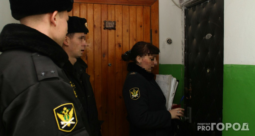 Ухтинца ограничили в правах за долг в 200 тысяч рублей