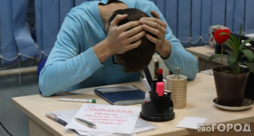 В России зафиксировали исторический минимум безработицы и рост зарплат на 13%