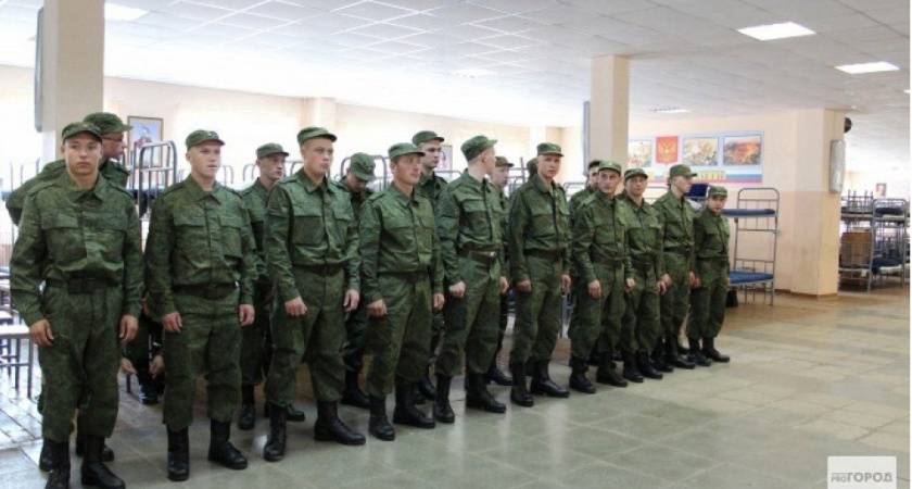 В России изменится возраст пребывания в запасе: Госдума одобрила проект во втором чтении