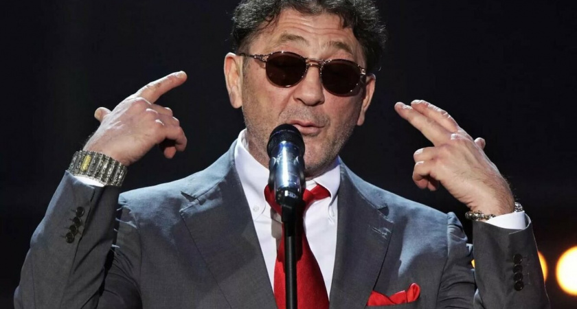 Певец Лепс признался в романе с молодой женщиной: дама моложе его на 40 лет