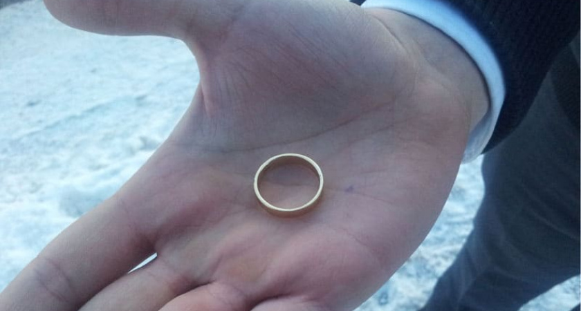 Житель Коми украл у своей матери золотое кольцо, чтобы заложить его в ломбард