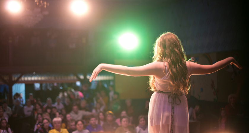 Девочки с этими восемью именами рождаются с поддержкой высших сил