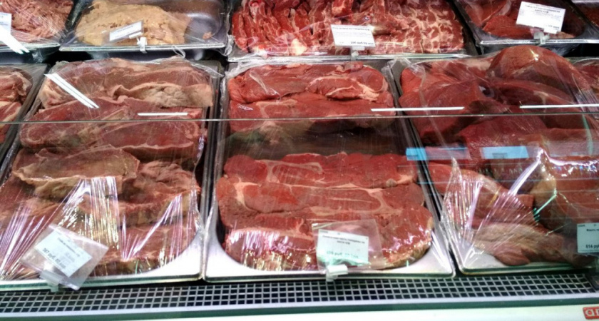 Аргентина приостанавливает экспорт говядины