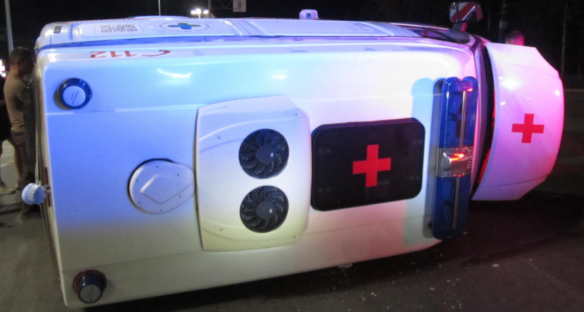 Четыре пострадавших: в Ухте карета скорой помощи стала причиной ДТП