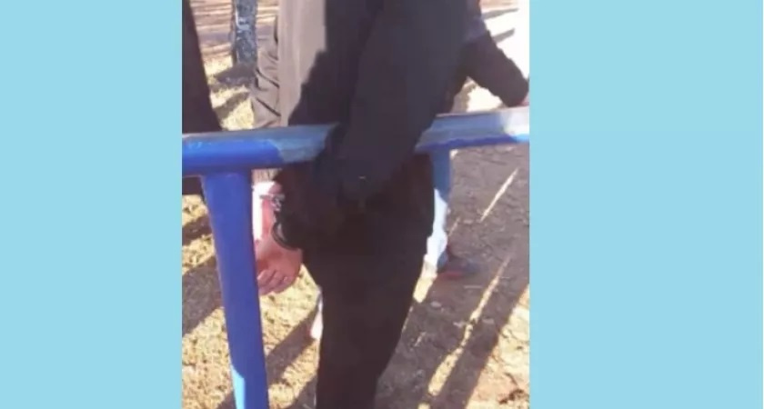 Пристегнул школьника наручниками: жителя Коми осудили за лишение свободы подростка