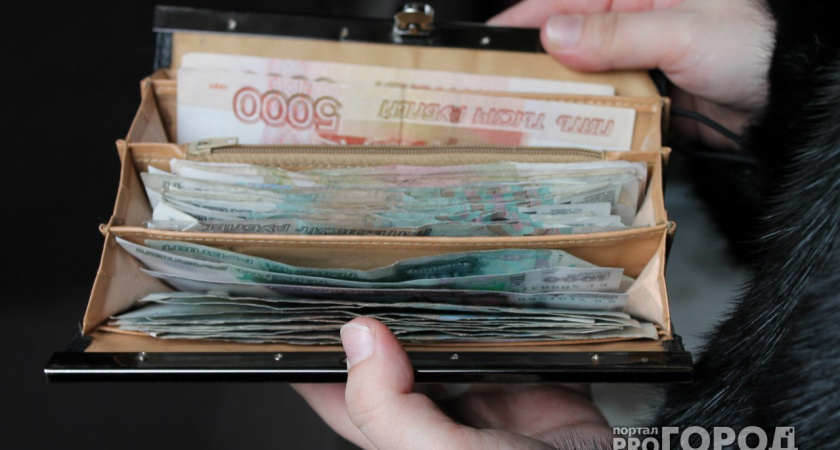 Минфин объяснил нежелание повышать НДФЛ на богатых