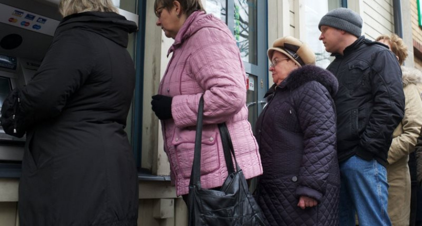 Пенсионеры получат неожиданный денежный сюрприз от государства к Новому году