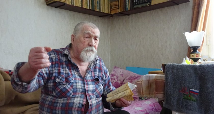 "Процесс запущен": одиноким российским пенсионерам теперь придется делиться всем