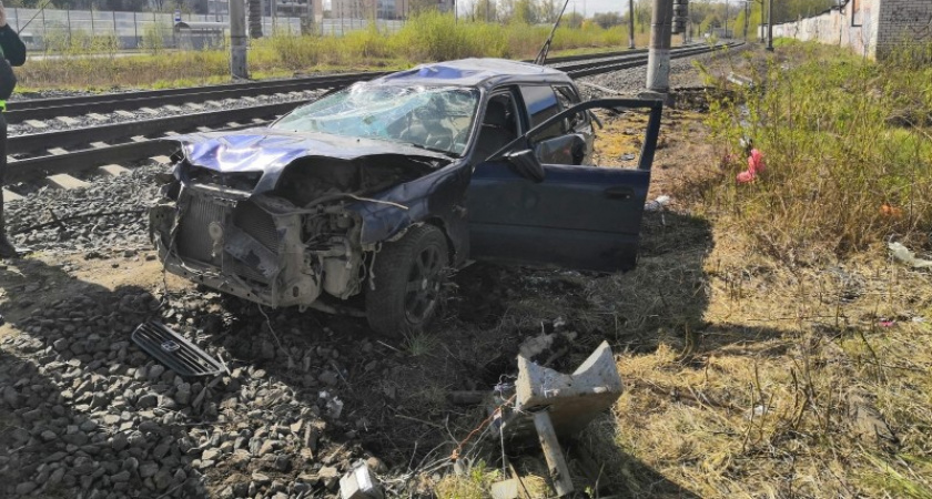 Прокуратура займется смертельным ДТП с участием поезда Воркута-Москва