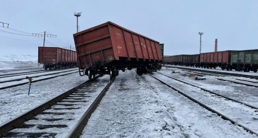 В Коми снова произошел сход с железнодорожных путей