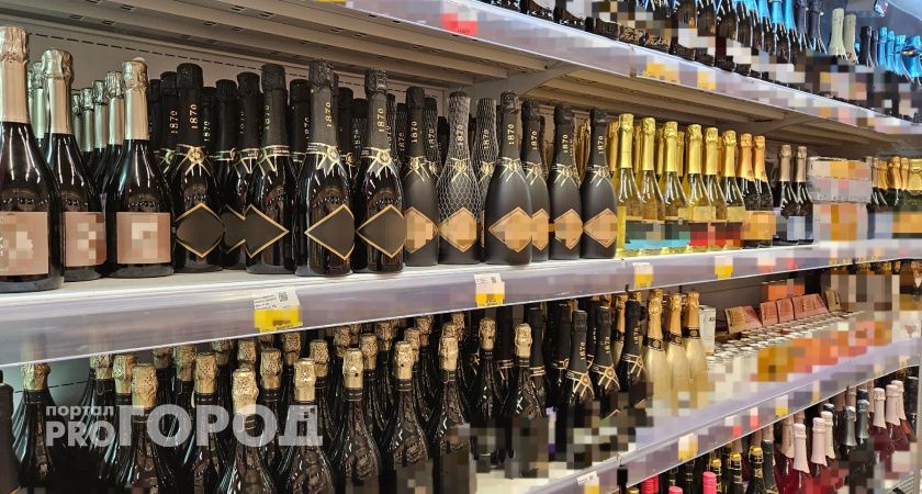 Стало известно, будут ли запрещать продажу алкоголя в Коми 25 мая