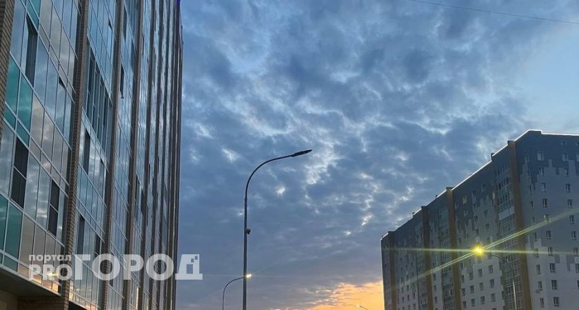 Родителей в Коми предупредили о росте числа выпадений детей из окон