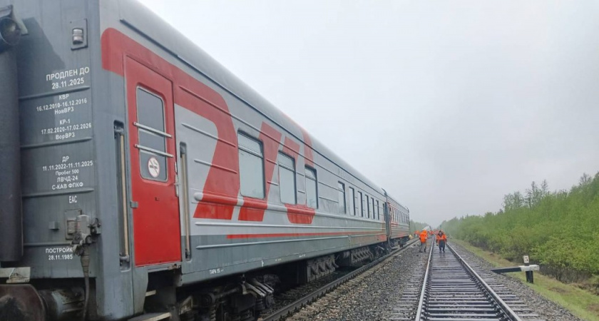 В Коми снят режим ЧС после ликвидации последствий крушения поезда