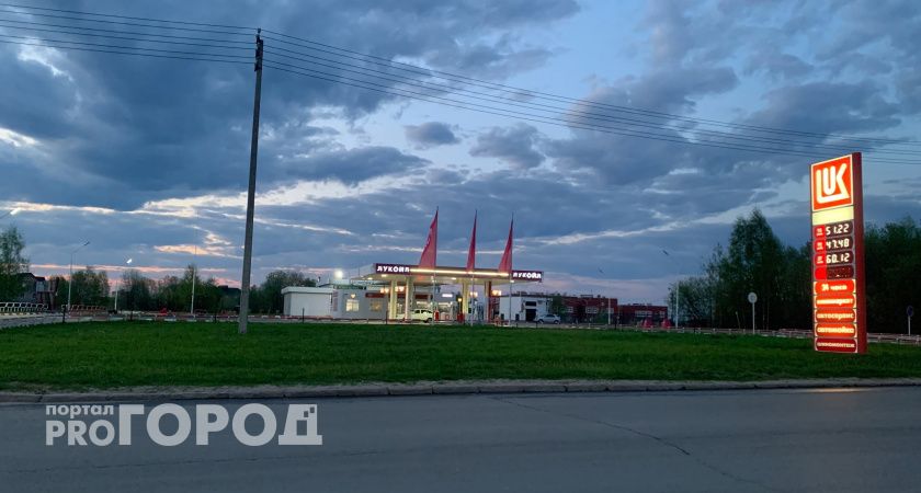 В Коми цены на топливо продолжают расти