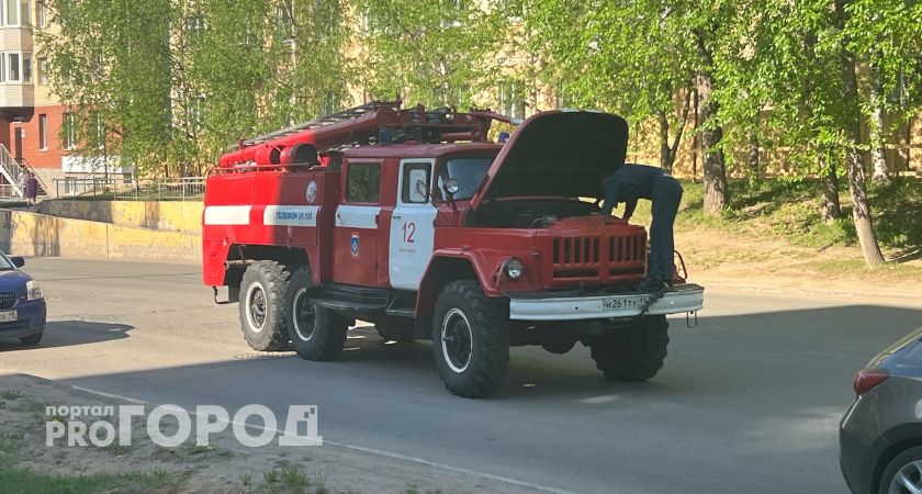 По данным МЧС, в Коми действуют 2 лесных пожара