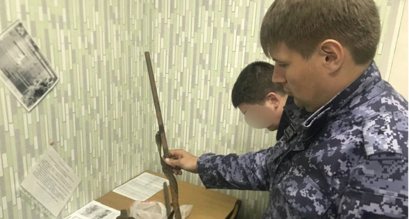 Фото к статье: Житель Коми добыл на рыбалке оружие