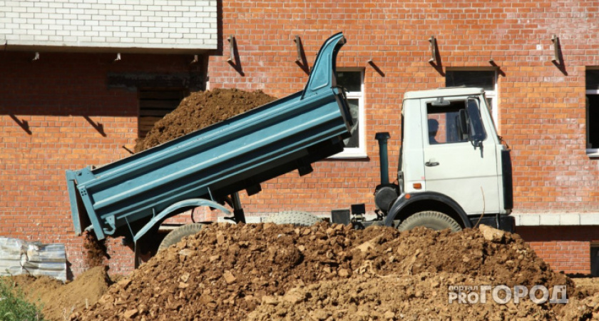 На стройке многоквартирного жилого дома в Коми нашли мигранта без документов