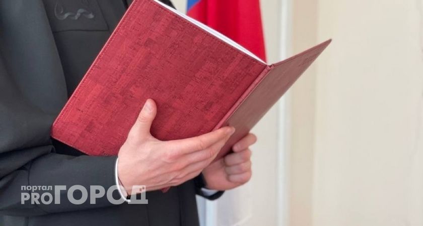 17-летнего курьера мошенников из Ухты посадили в исправительную колонию