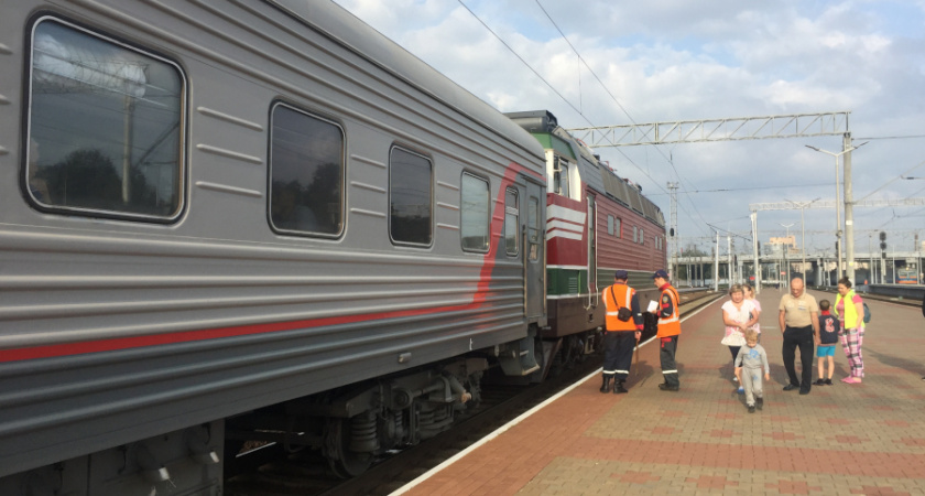 Теперь запретили: пассажиры побелели от злости и вернули билеты обратно - осенняя неожиданность от РЖД