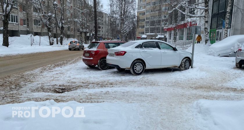 Пьяный житель Коми поссорился с другом и проткнул колеса 5-ти машин