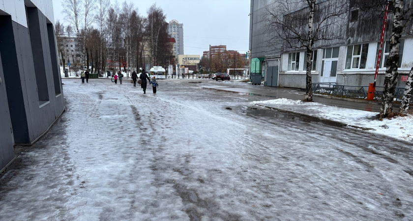 Из-за гололеда в Коми более 100 человек обратились за медицинской помощью