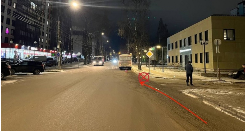 В Коми автобус столкнулся с легковушкой