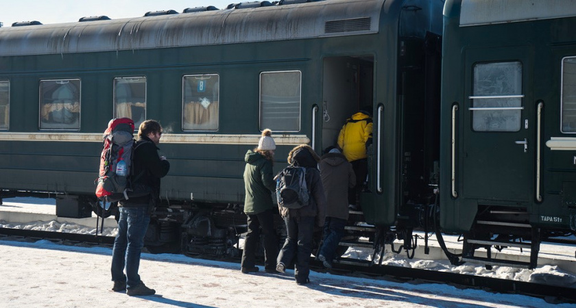 В поездах это делать теперь полностью запрещено — как будут ездить пассажиры РЖД в новом сезоне-2025