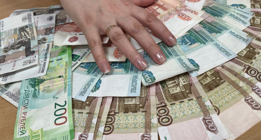 Жительница Коми девять месяцев не получала зарплату