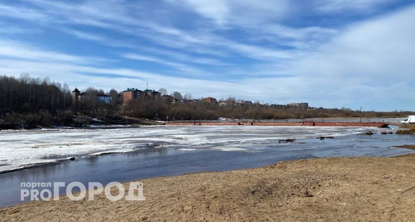 Из-за теплой погоды несколько сел района в Коми остались отрезаны от цивилизации