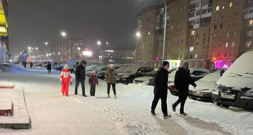 Фото к статье: Россиян ждет «облом» на 8 марта и последующая отмена выходных: появились новые сведения по календарю в 2025 году
