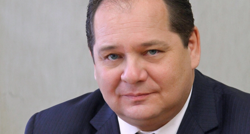 Фото к статье: Врио главы Коми раскритиковал власти за формализм в подготовке к 80-летию Победы