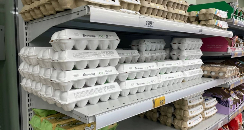 Берите сразу два десятка: в Роскачестве назвали лучшие марки куриных яиц для блинов на Масленицу