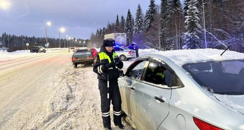 Лишат прав, если найдут это под капотом: водителей ждет неожиданный сюрприз этой весной