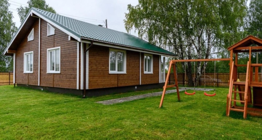 В Коми 11 медицинских работников получили дома 