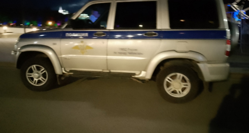 В Коми правоохранители задержали дебоширов в общежитии