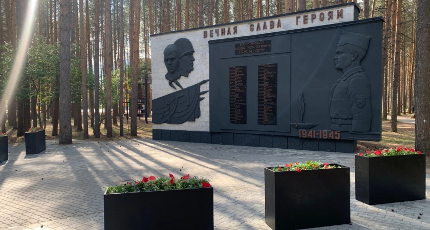 Фото к статье: Коми обновляет страницы истории: в республике взялись за памятники героям войны