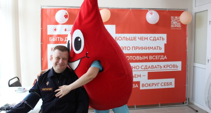 Росгвардейцы в Коми сдали кровь в рамках Национального дня донора