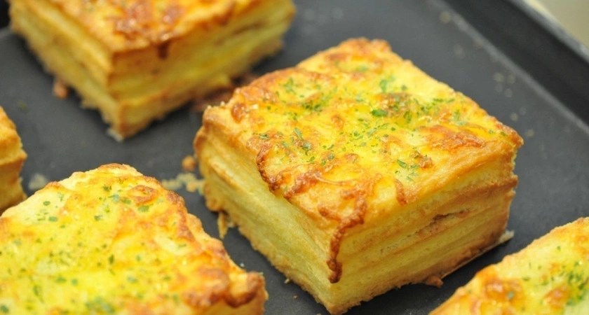 Опытные хозяйки творог скупают килограммами: готовят вкуснятину на завтрак — превосходит банальные сырники и запеканку