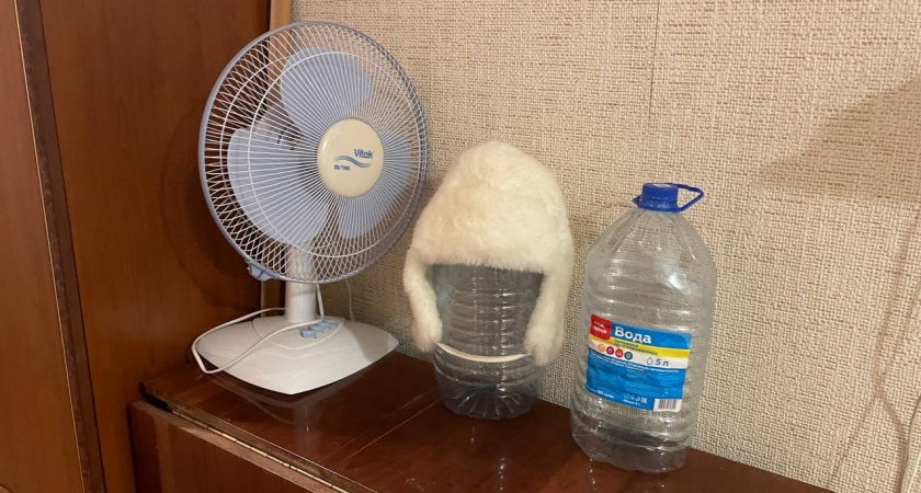 Кондиционер не включаю, беру пластиковые бутылки — и в комнате прохладно даже в лютый зной