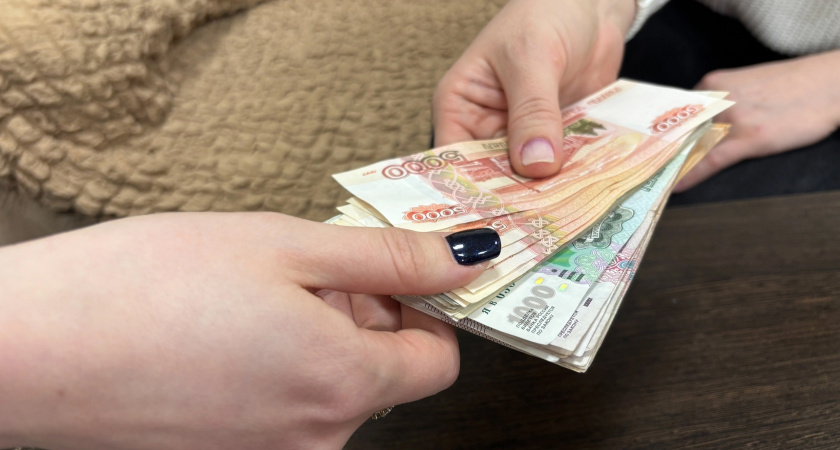 Средняя зарплата в Коми превысила 90 тысяч рублей: нефтегазовая отрасль лидирует с доходом 170 тысяч