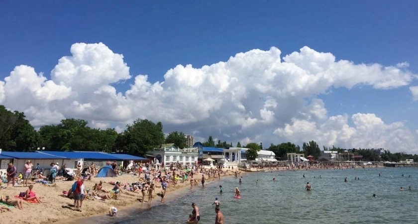 Началось: туристы на Черном море делятся неприятными наблюдениями. Но не про цены и мазут