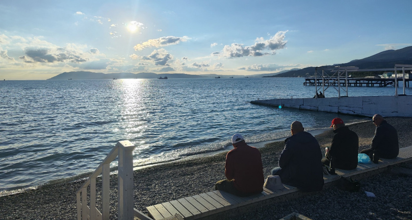 Ближе Дубая, чище Байкала, дешевле Тая: морской курорт в России, где не стыдно провести отпуск