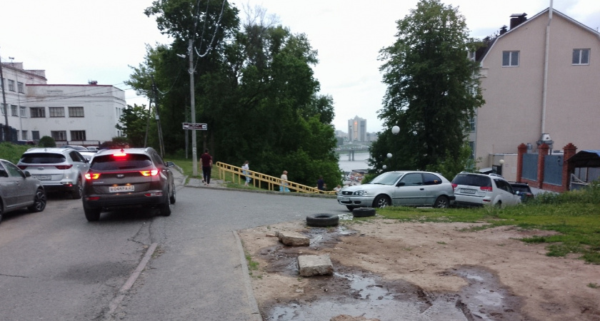 Центр Коми готовится к ясной погоде, а на юге ожидаются ливни с грозами