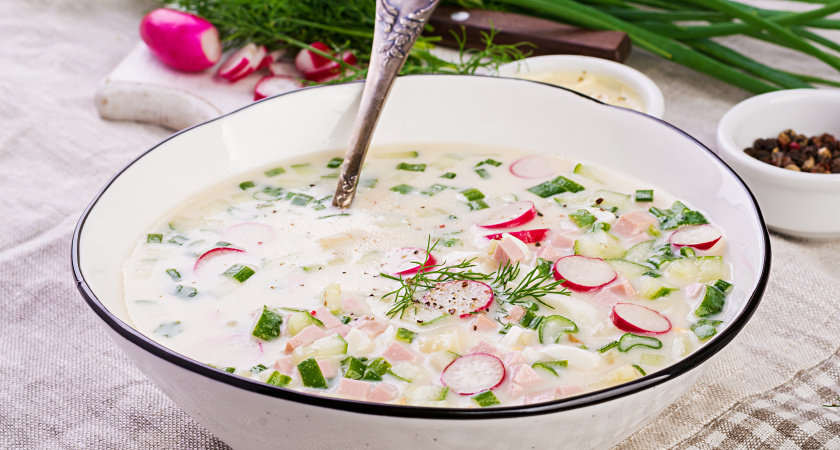 Не кефир и не квас: назван лучший напиток для окрошки – главное спасение в жару