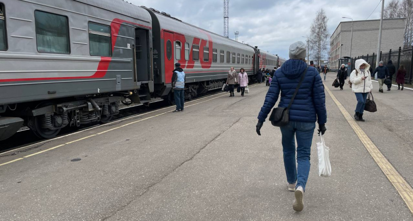 Ни паспорт, ни билет не попросят: РЖД вводят новые правила для россиян — вот, как теперь будут ездить пассажиры в 2025